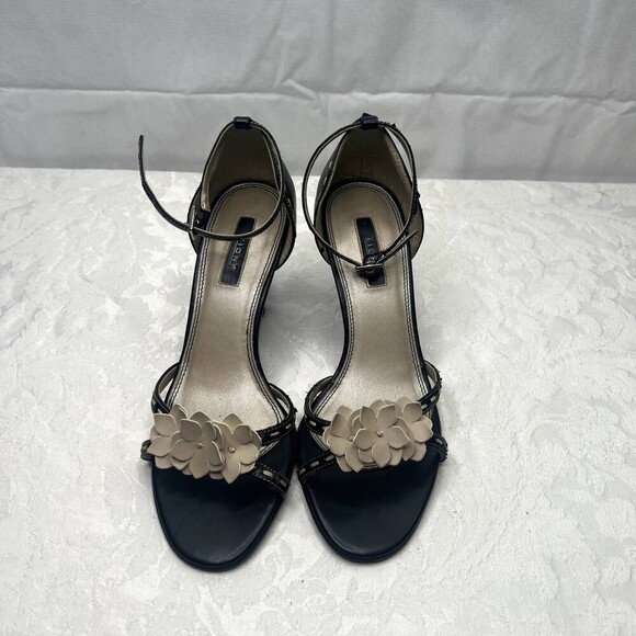 Fioni Black Open Toe High Heels with Faux Flowers Size 7 - Picture 11 of 12